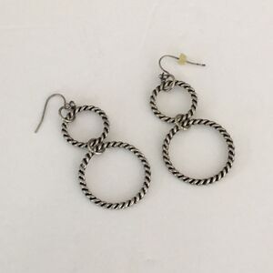 Dangly Silver Earrings‎